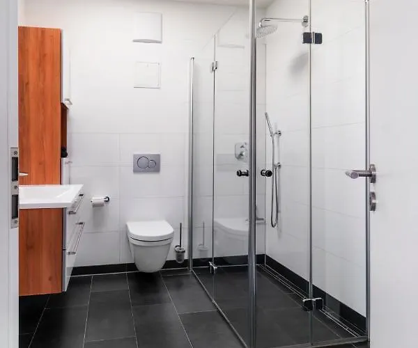 Riviera Self Check-in Apartman *